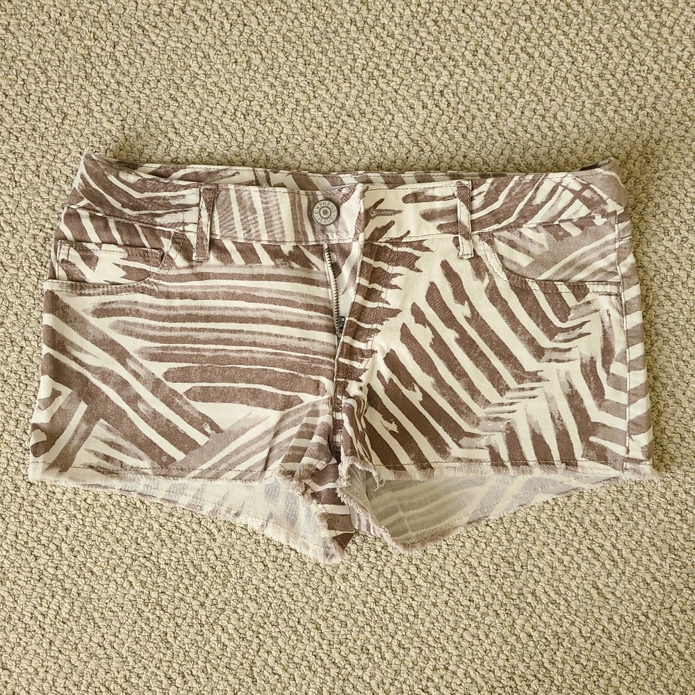 Express Patterned Women's Shorts